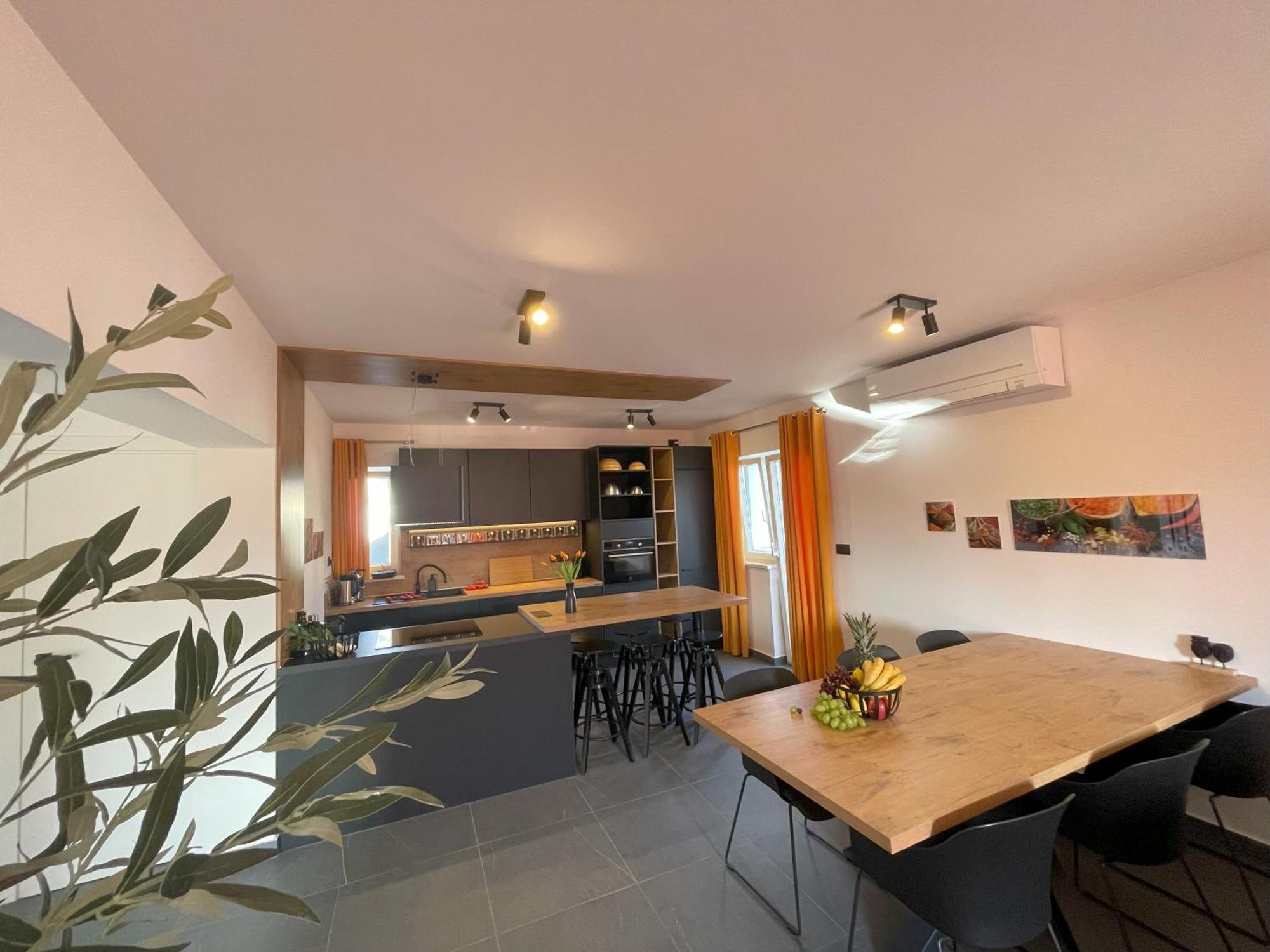 Valkane Beach Apartments Póla Kültér fotó