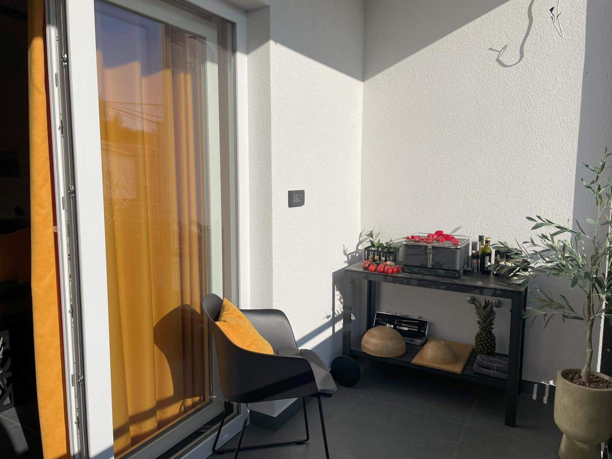 Valkane Beach Apartments Póla Kültér fotó