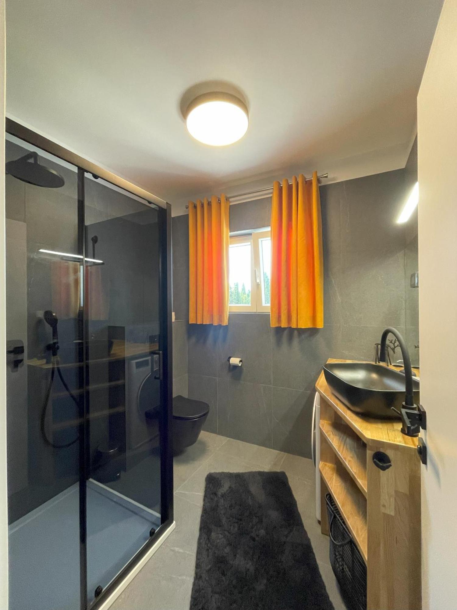 Valkane Beach Apartments Póla Kültér fotó