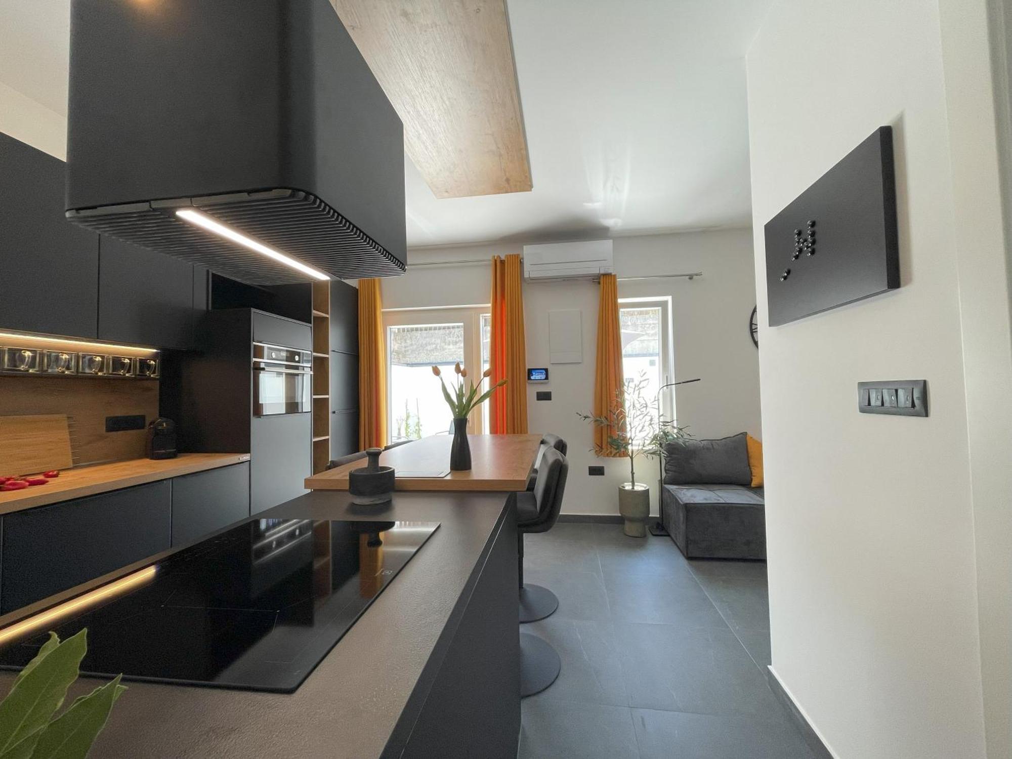 Valkane Beach Apartments Póla Kültér fotó